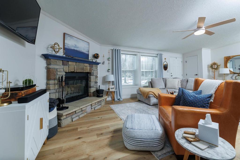The Roost By Simple Life Rentals Бейлис Харбър Екстериор снимка