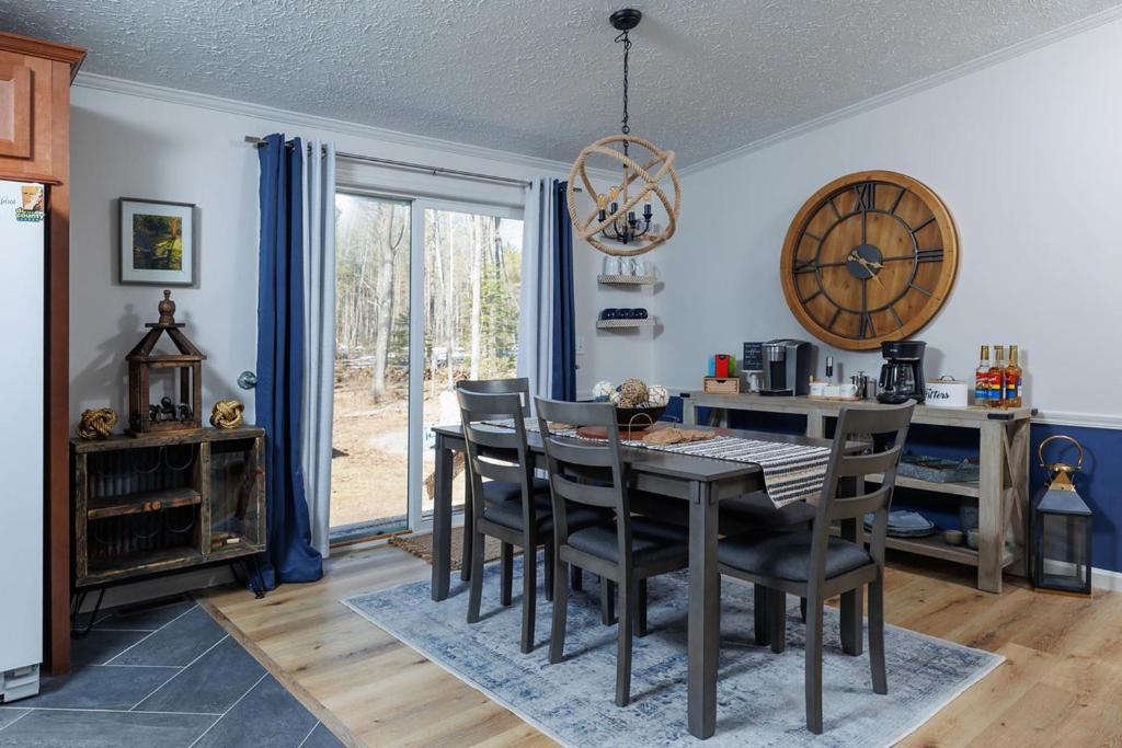 The Roost By Simple Life Rentals Бейлис Харбър Екстериор снимка